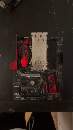 MSI Z170A Gaming M7 motherboard + Intel i7 7700k CPU