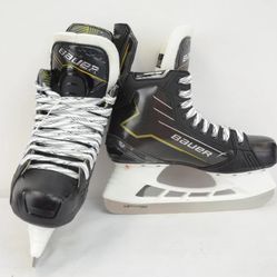 bauer. ice skates