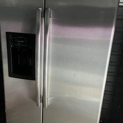 Stainless Steel Side By Side Refrigerator 