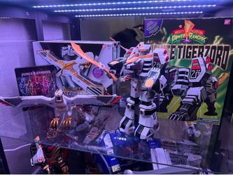 Power Rangers Legacy Tiger Zord and Legacy Falcon Zord