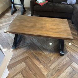 Coffee table and lamp table
