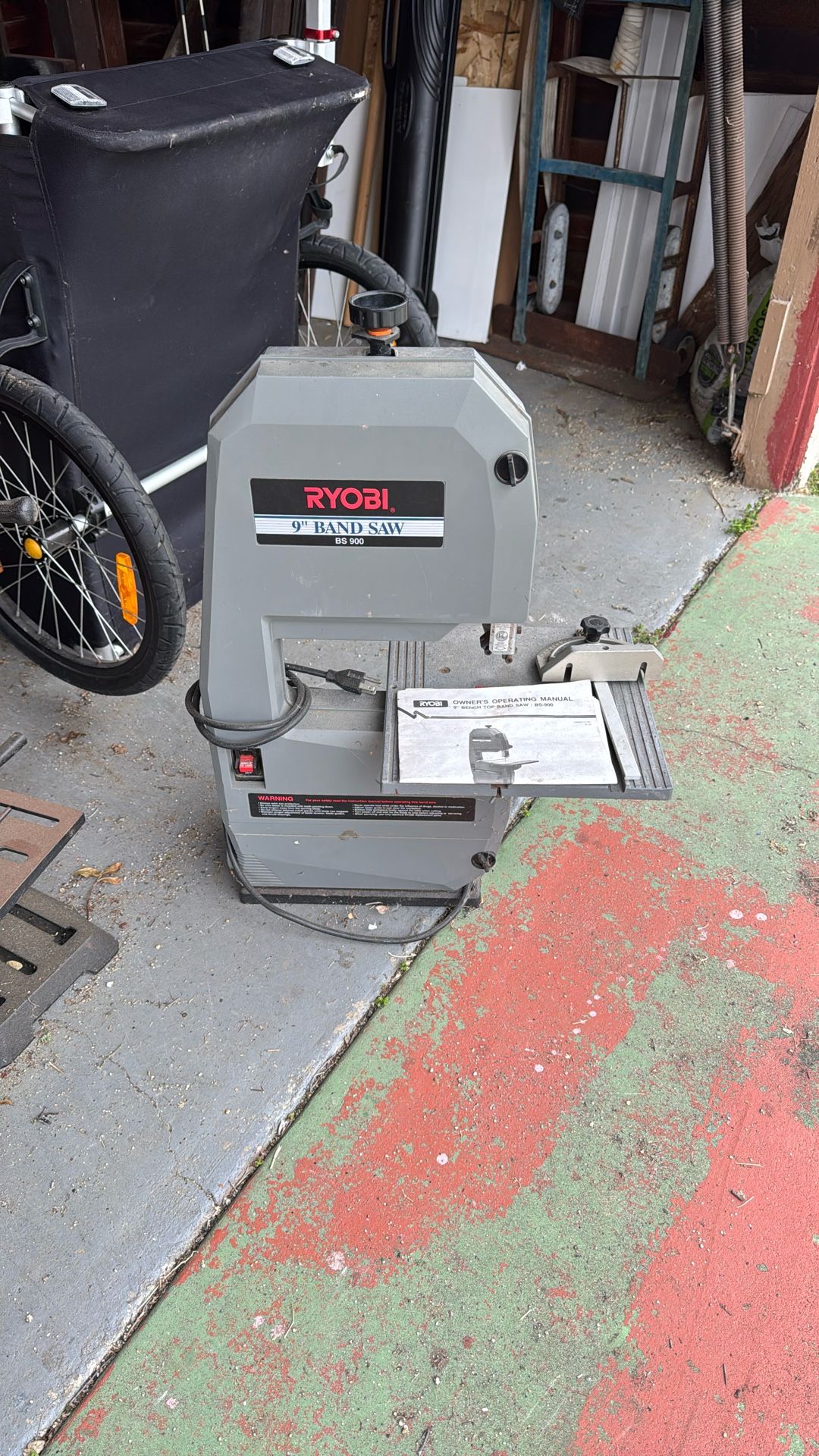 Ryobi 9” Band Saw Bs-900 Model Table Top Model