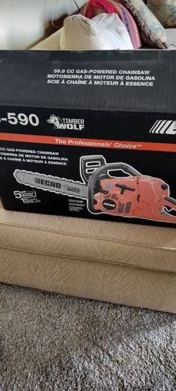 NEW CS 590 CHAINSAW WITH BAR AND CHAINE