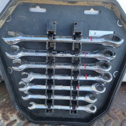 Kobalt Ratchet Wrench Set