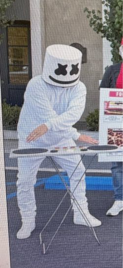 Halloween  DJ marshmallow  costume