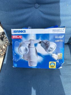 Brinks motion sensor security light