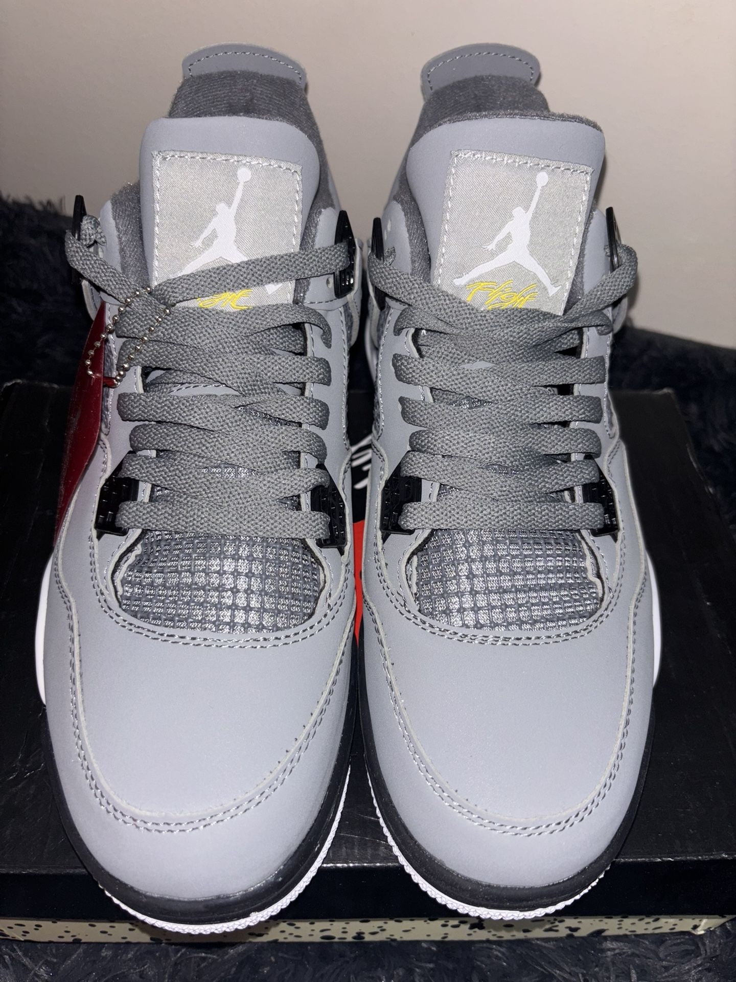 Jordan 4