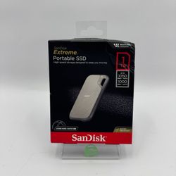 New Sandisk Extreme 1TB Portable SSD SDSSDE51-1T00-AW25