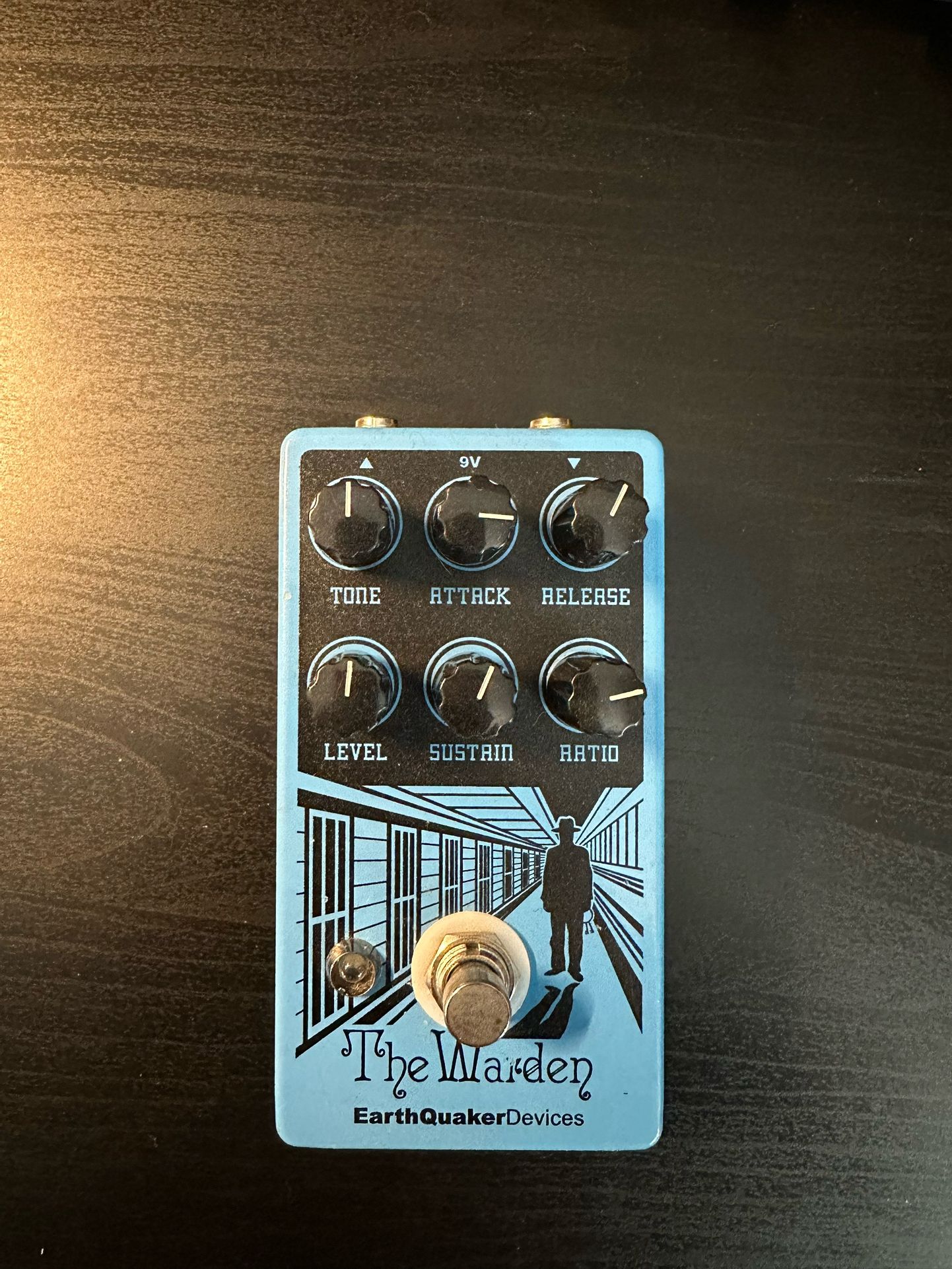 EarthQuaker Devices - The Warden Compressor