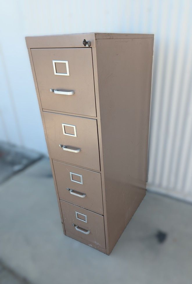 Heavy Duty Lockable File Cabinet | From Hemet Bank