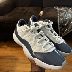 Air Jordan 11 Retro 'Diffused Blue'