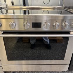 36” Freestanding Induction Range