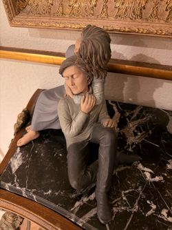 ELISA Montserrat Ribes "WHISPER" Sculpture