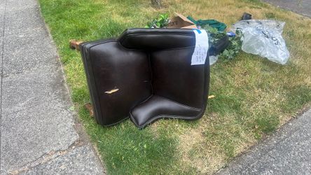 Free chair, shoes and books
