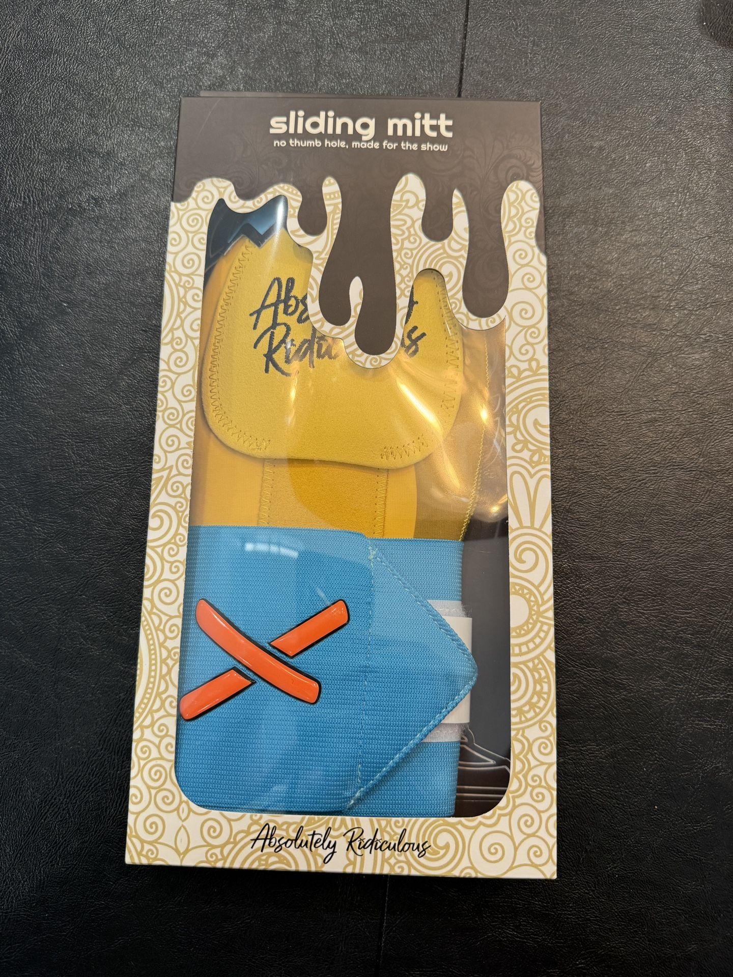 Aria Absolutely Ridiculous SIMPSON’s sliding mitt