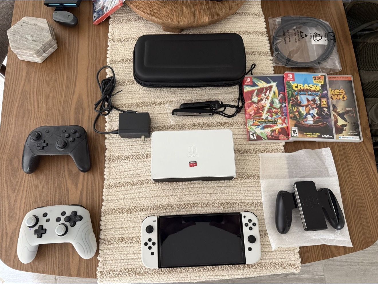 Nintendo Switch OLED Bundle