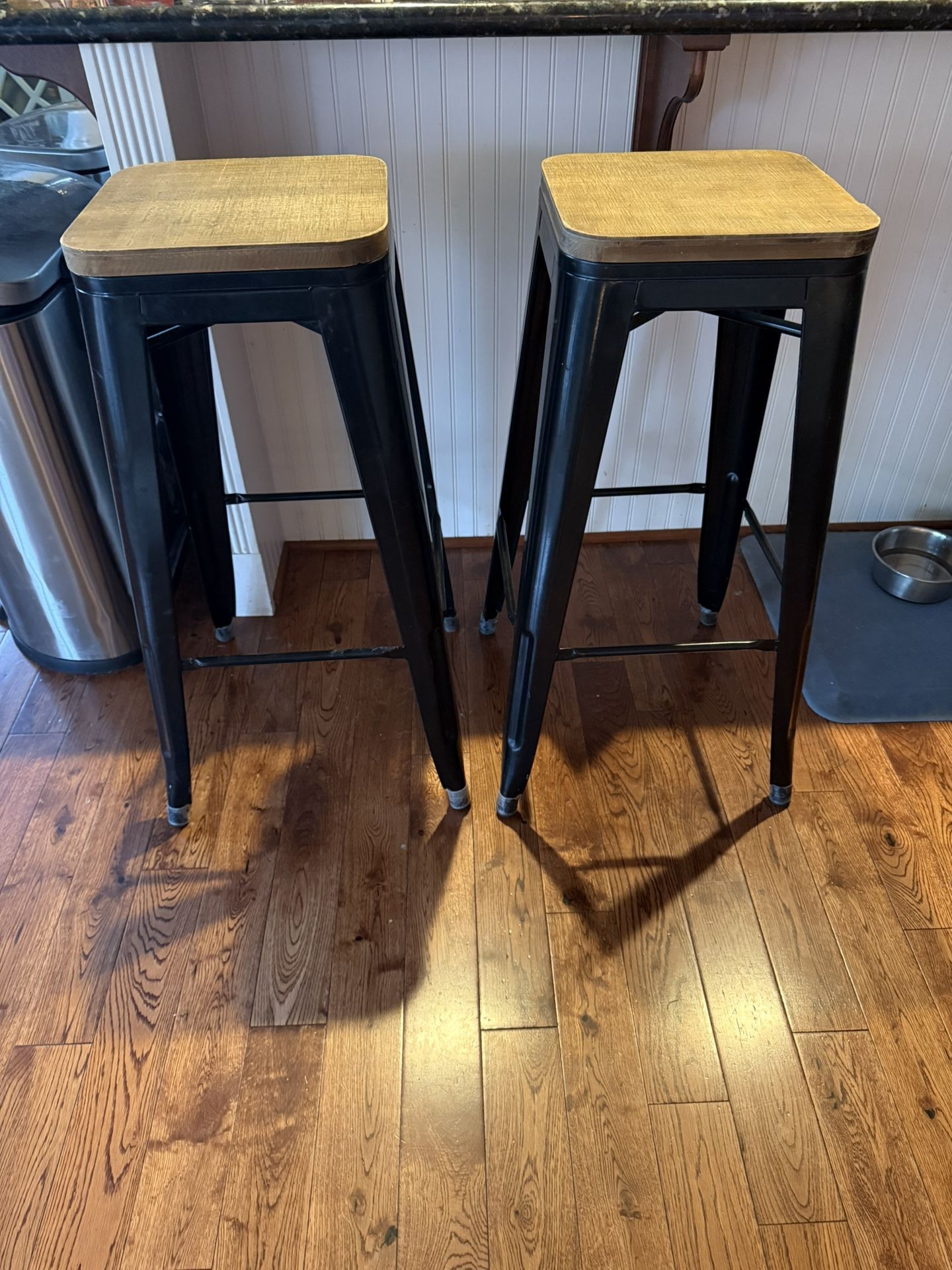 2 Bar Stools 30 1/2 Inches Tall