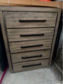 Dresser