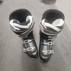 Nordica Ski Boots 280-285