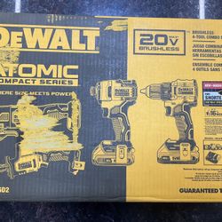 DeWalt 4 Tool Kit in Box