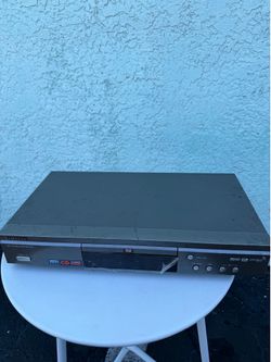Samsung DVD-S222 DVD/CD/MP3 Player