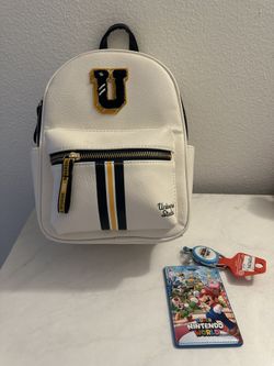 Universal Studios backpack and Mariokart Passholder
