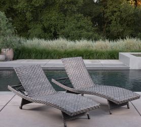Sun Villa Julia Woven Chaise Lounge 2-pack