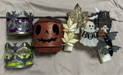 Bath & Body Works Halloween Decor