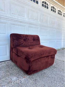 MCM Vintage Plush 1980s Lounge Chair •FREE DELIVERY