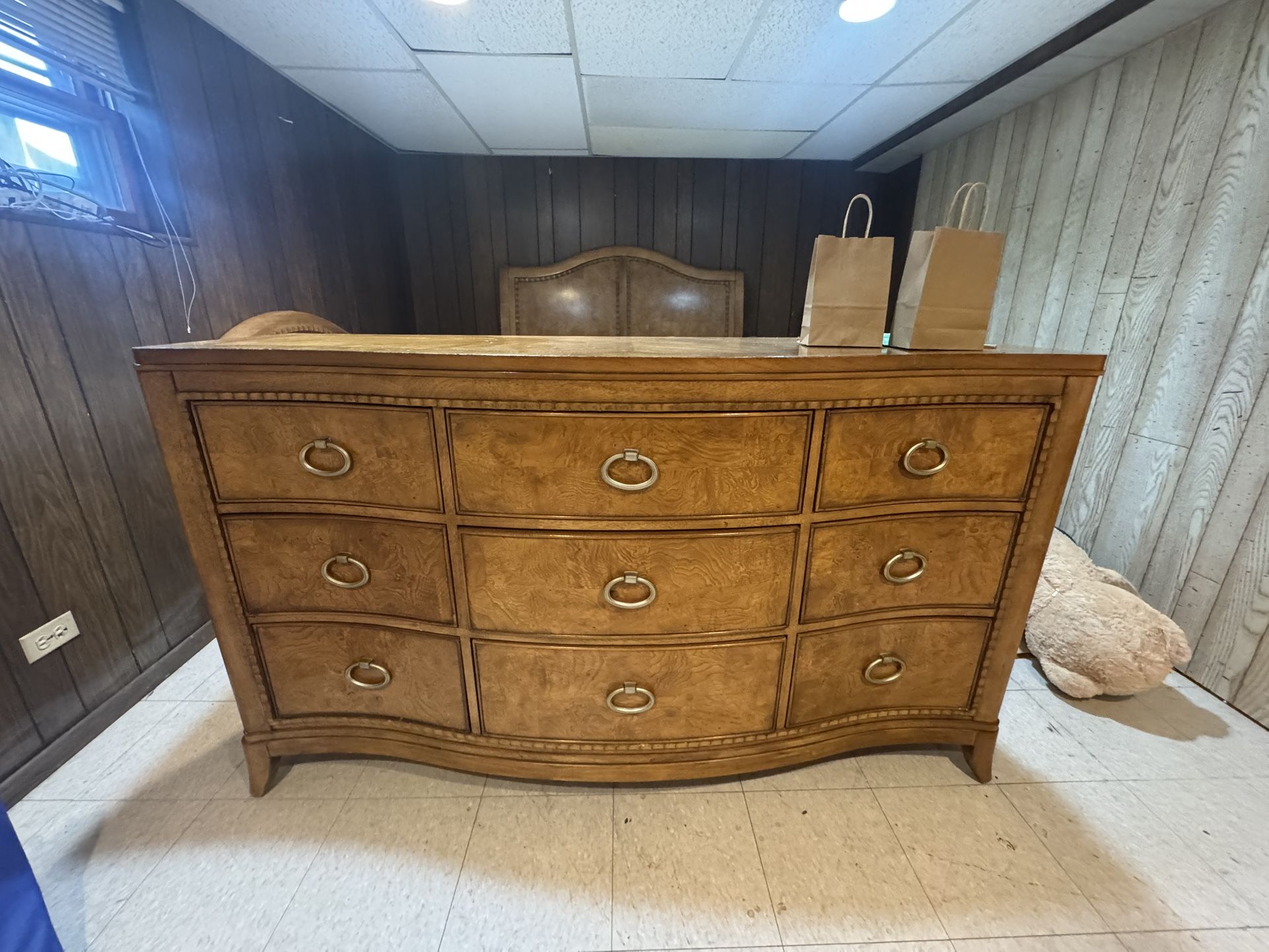 $500 Bedroom set dresser with mirror, nightstand, and sleigh bed