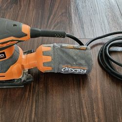 RIDGID 2.4A 1/4 Sheet Sander