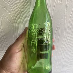 VINTAGE GREEN COKE BOTTLE/16 OUNCES 