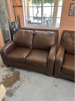 Brown leather Look Couches