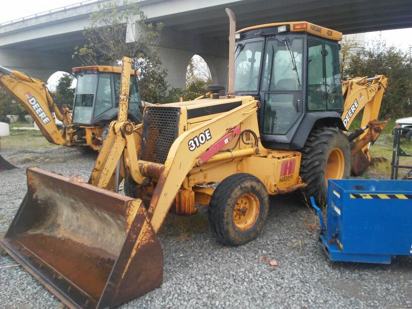 Wanted to buy ur used back hoes. Skid steers. Mini ex. Dozers. Wheel loaders. Dump trucks. Lowboys. Etc. Call today...