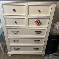 Chest/dresser