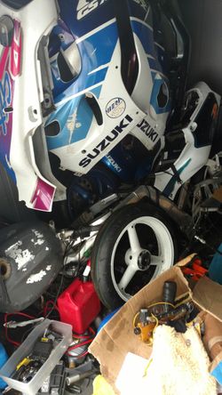 Suzuki gsxr parts 93-95