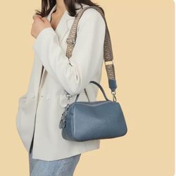 Luxurious Genuine Leather Crossbody Bag for Women – Soft, Designer Small Shoulder Purse with Dual Phone Pockets