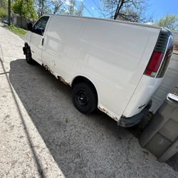 2001 Chevrolet Express