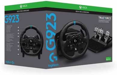 Logitech G923 Racing Wheel and Pedals, Shifter and Stand included+