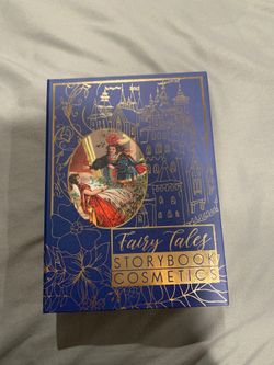 Storybook Cosmetics Little Briar Rose Eyeshadows .