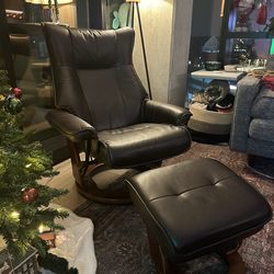 Faux Leather Recliner