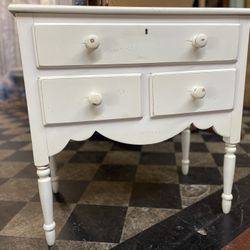 Lexington side table