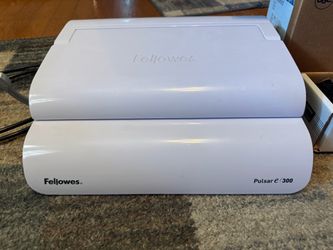 Fellowes Binder