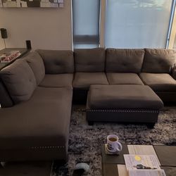 Sectional couch