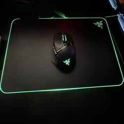 Wireless Gaming Mouse & Pad
