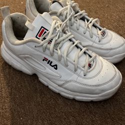 Men’s Fila’s White Size 11 Used But Good 