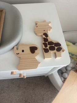 Wooden jungle animal decor for nursery or toddler room