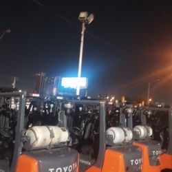 FORKLIFT TOYOTA CAT YALE NISSAN 