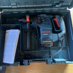 Bosch 8 Amp 3/4 Inch Rotary Hammer 