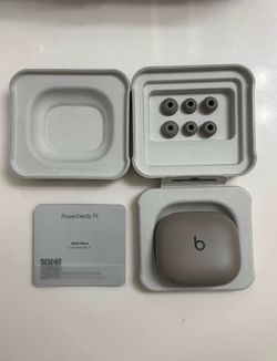 BRAND NEW Beats Fit Wireless Earbuds/Headphones